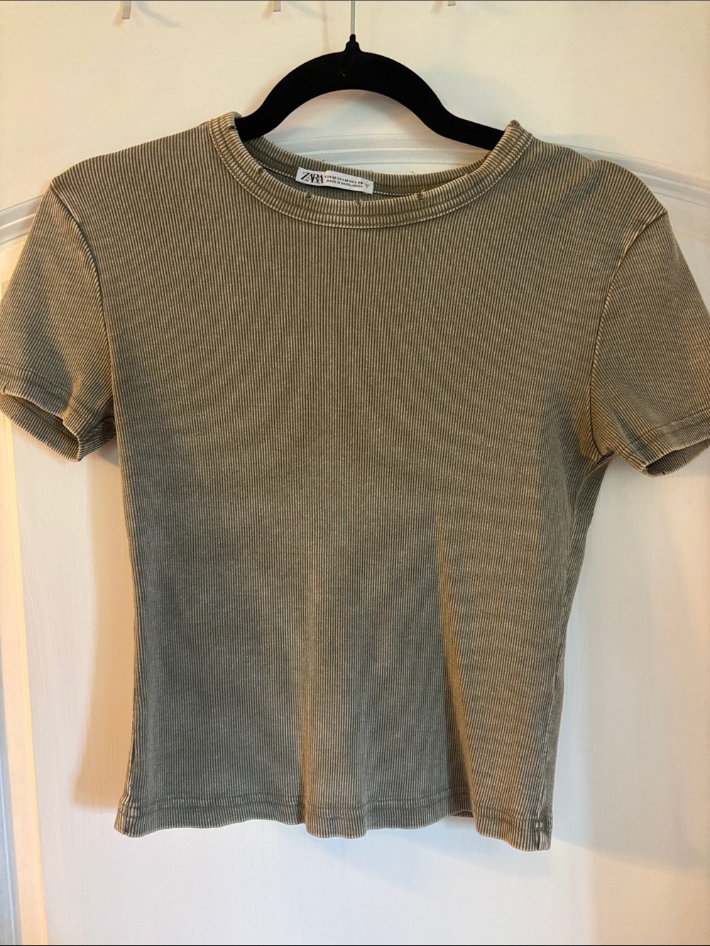 ZARA Olive Ribbed Crewneck Short Sleeve Tee